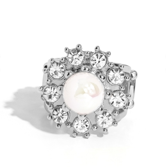 Elite Enchantment White Ring 💍 Silver STRETCHY - Picture 1 of 4